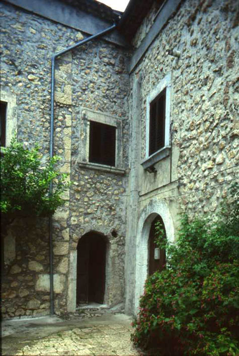 interno-castello-2.jpg