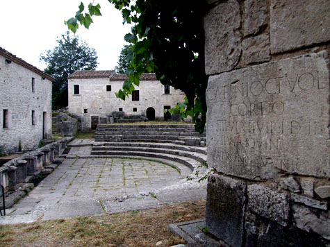 teatro-di-sepino-5.JPG