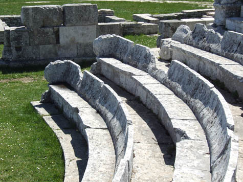 36) Teatro sediuli partic.1
