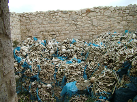 Nel Molise se scampi alle insidie del tempo e dei ladri, poi ci pensa la Soprintendenza…