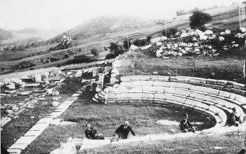 Perché presso il teatro di Pietrabbondante era l’antica Aquilonia.