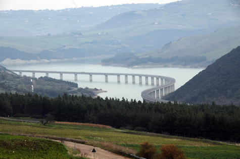 Il viadotto sul Liscione crea preoccupazioni. Lo dice l’ing. Di Grezia