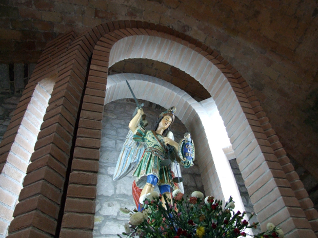 Il Molise e S. Michele. A Larino la più antica testimonianza occidentale del culto per S. Michele.