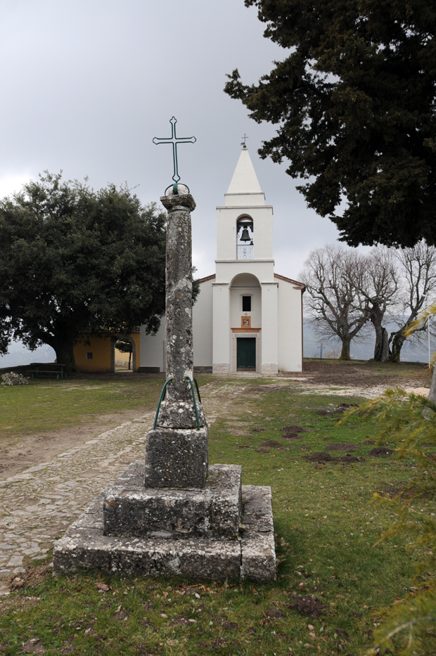 La croce stazionaria di S. Maria ad Nives in agro di Baranello